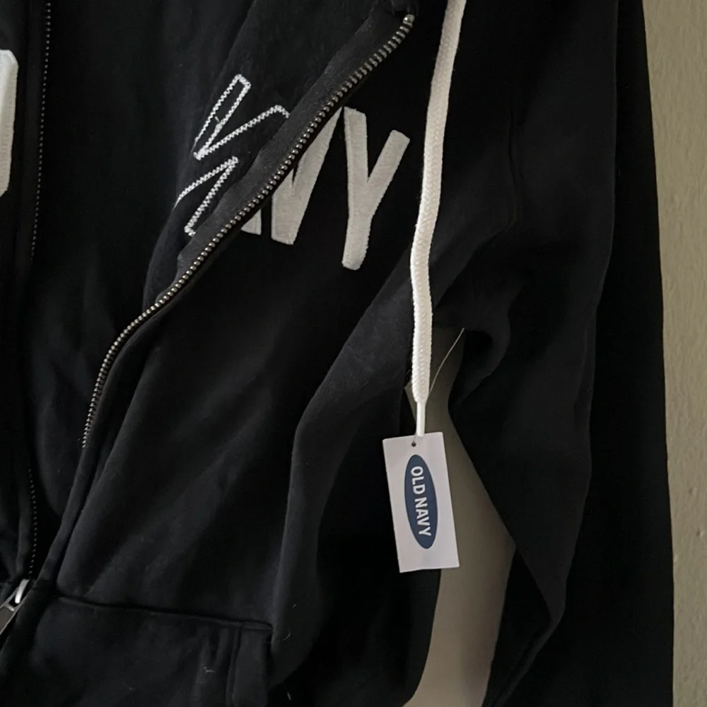 Old Navy Set - Picture 4 of 5